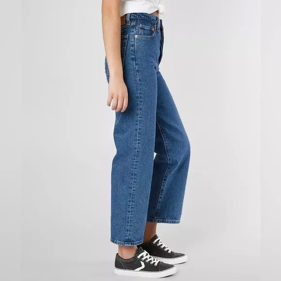 🔥🔥🔥 Levi's Premium RIBCAGE STRAIGHT ANKLE JEANS