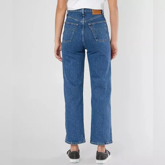 🔥🔥🔥 Levi's Premium RIBCAGE STRAIGHT ANKLE JEANS
