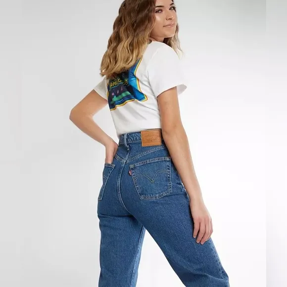 🔥🔥🔥 Levi's Premium RIBCAGE STRAIGHT ANKLE JEANS