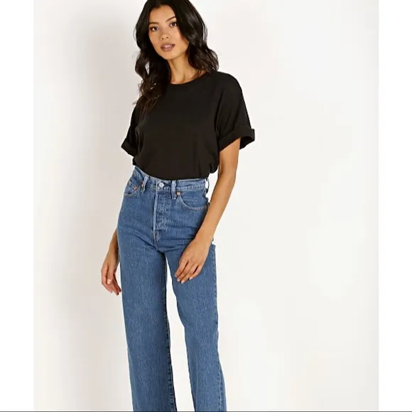 🔥🔥🔥 Levi's Premium RIBCAGE STRAIGHT ANKLE JEANS
