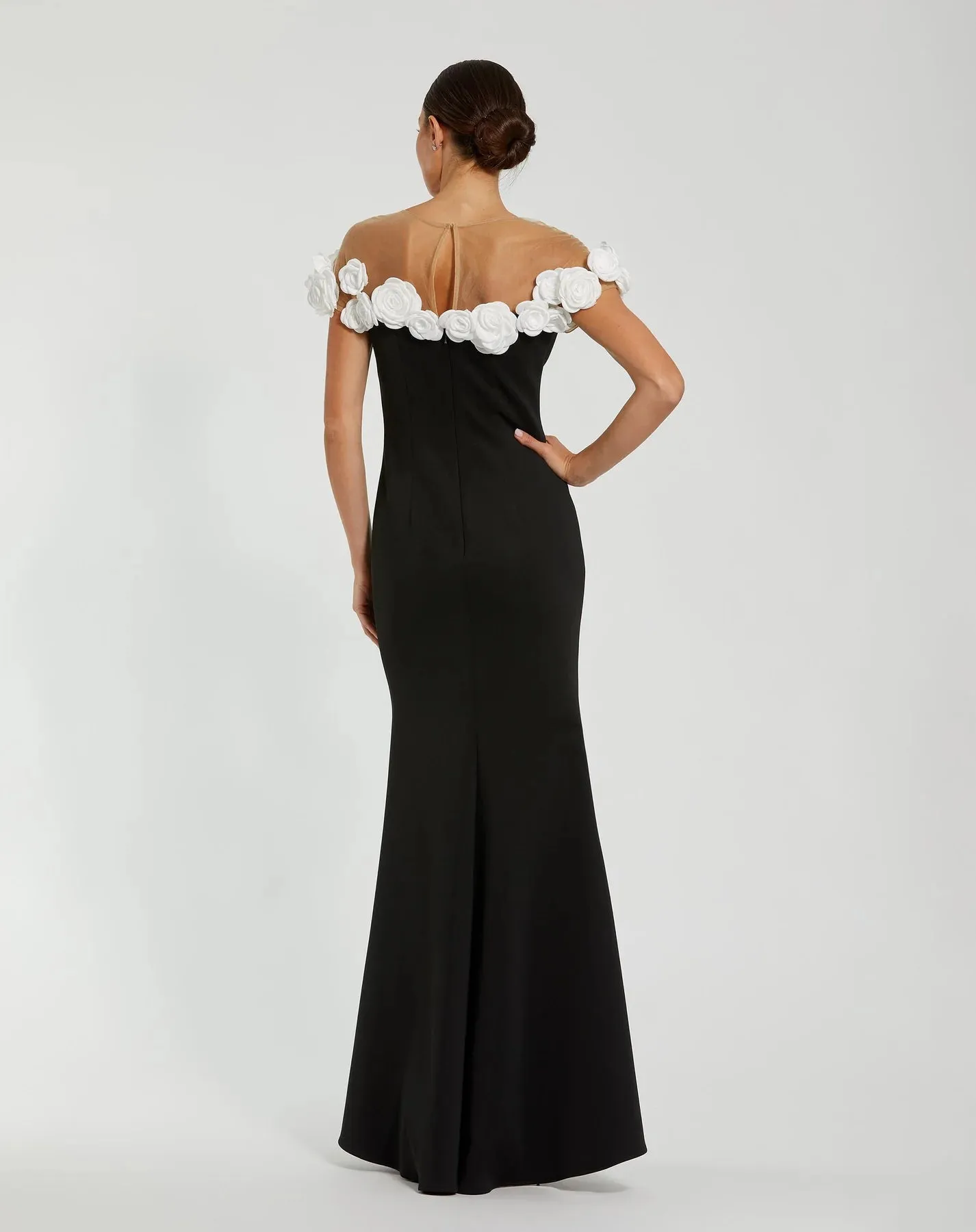 21041 MAC DUGGAL