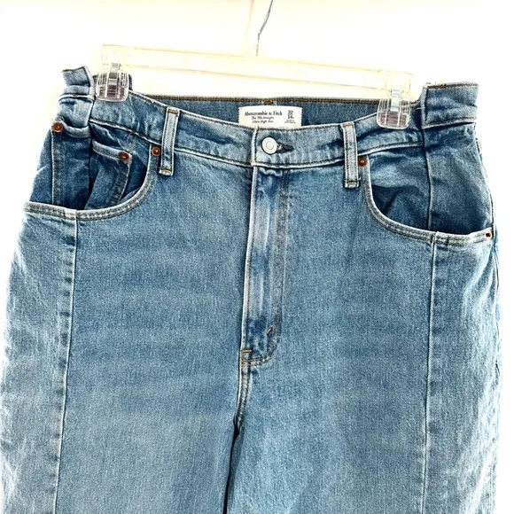 Abercrombie 90s Straight Leg Ultra High Rise Jeans