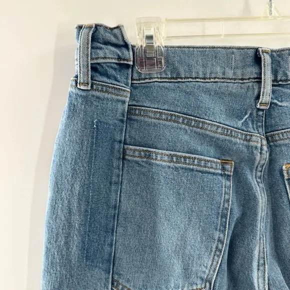 Abercrombie 90s Straight Leg Ultra High Rise Jeans