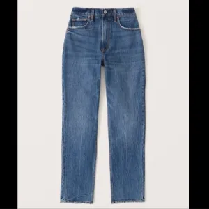 ABERCROMBIE AND FITCH THE ANKLE STRAIGHT ULTRA HIGH RISE