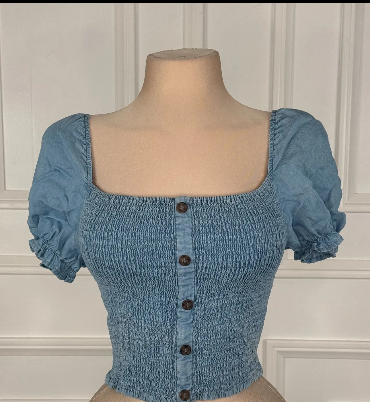 AMANDA BLUE TOP