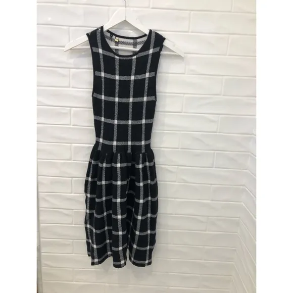 ANTHROPOLOGIE 4.Collective Mod Check Sweater Dress