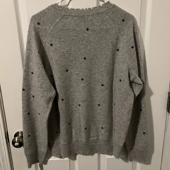 Aqua 100% Cashmere Gray Sweater Embroidered Blue Hearts Crew Neck Pullover Sz M