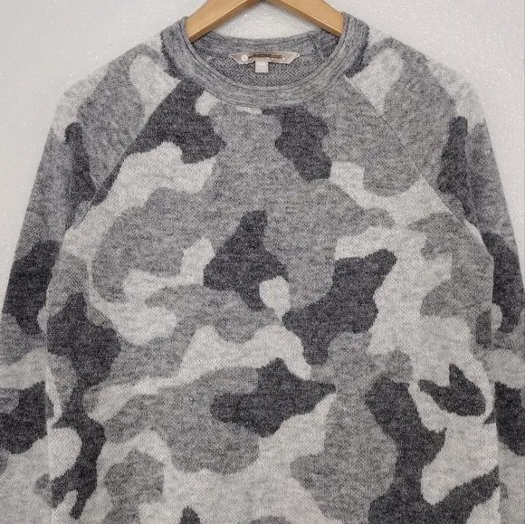 Athleta Camo Undercover Alpaca Merino Wool Women's Pullover Crew-Neck Sweater