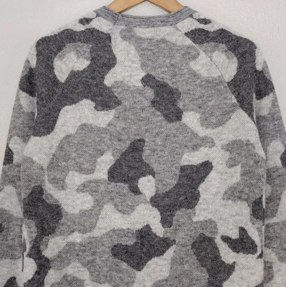 Athleta Camo Undercover Alpaca Merino Wool Women's Pullover Crew-Neck Sweater