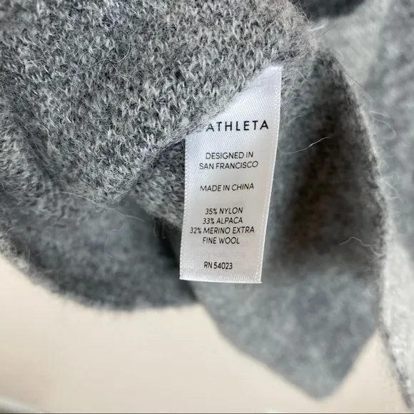 Athleta Gray Undercover Camo Pullover Sweater