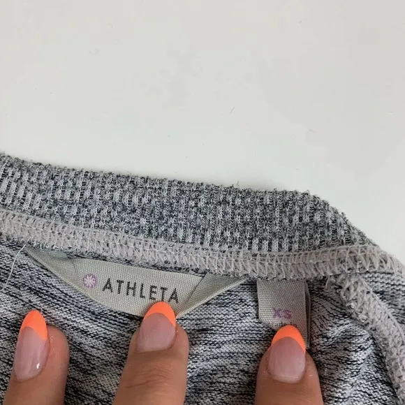 athleta womens gray long sleeve sweater