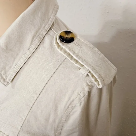 CAbi Kenya Utility Jacket in Bone White Size Small