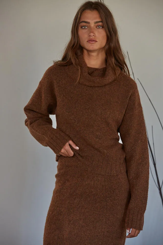 Cadence Pullover - Spice