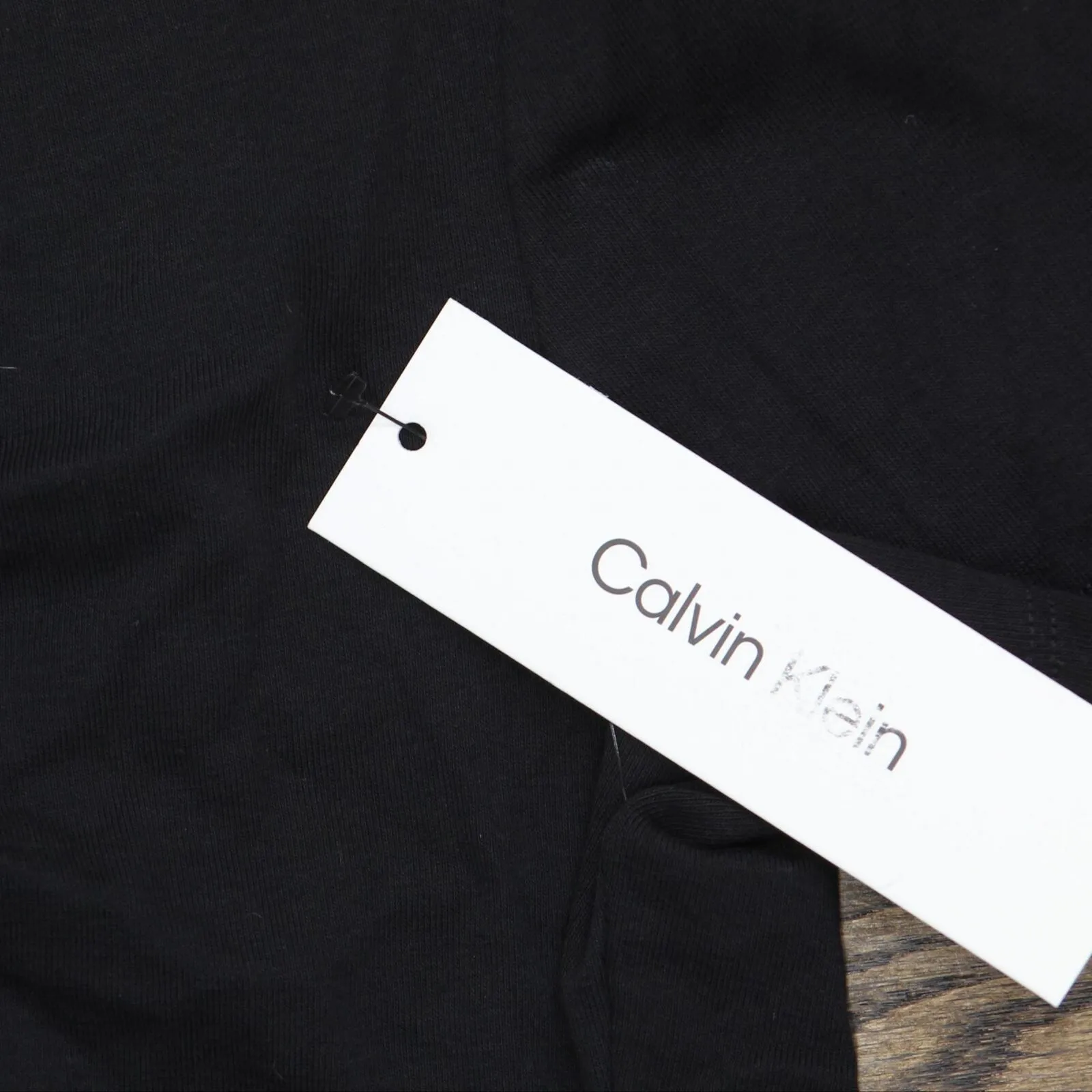 Calvin Klein Women's Twist Front V-Neck T-Shirt M3TH0804 Black S
