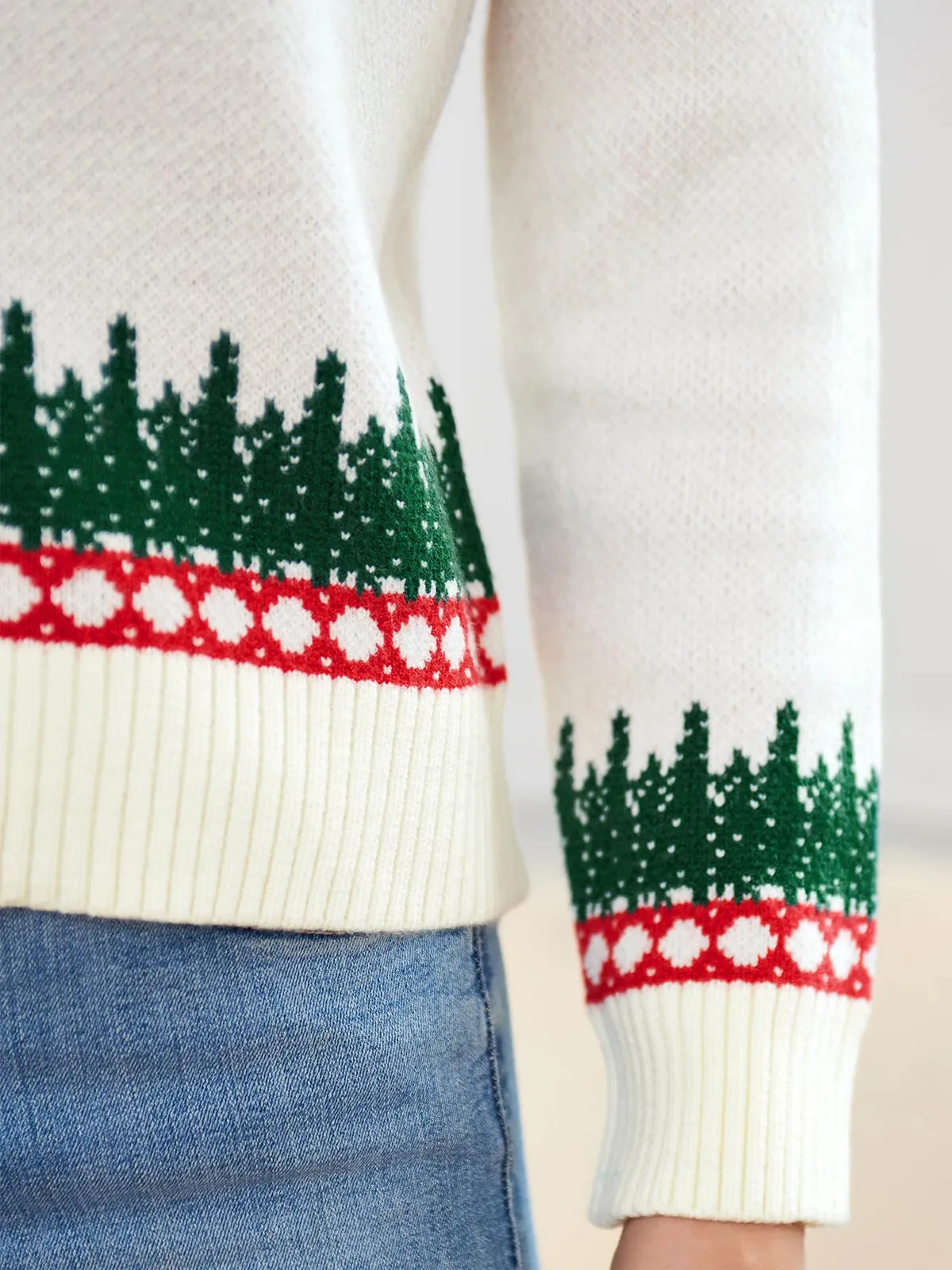 Christmas Snowflake Truck Pattern Pullover