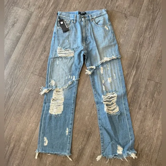 CLEARANCE ✨❤️just today 🔥Just Cavallimid-rise straight-leg jeans