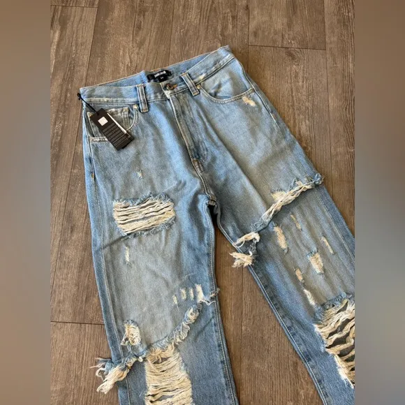 CLEARANCE ✨❤️just today 🔥Just Cavallimid-rise straight-leg jeans