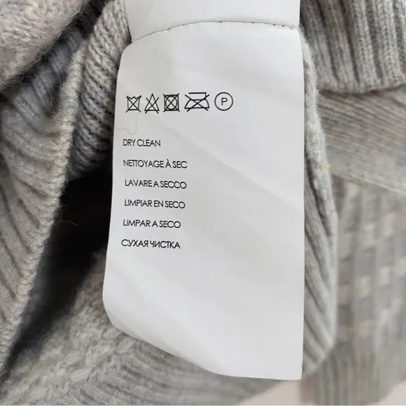 Club Monaco 100% Cashmere Sweater in Gray/ Cream Tones, Size Large