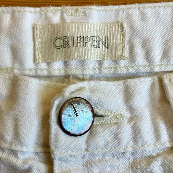Crippen white straight leg cropped jeans. Size 29.