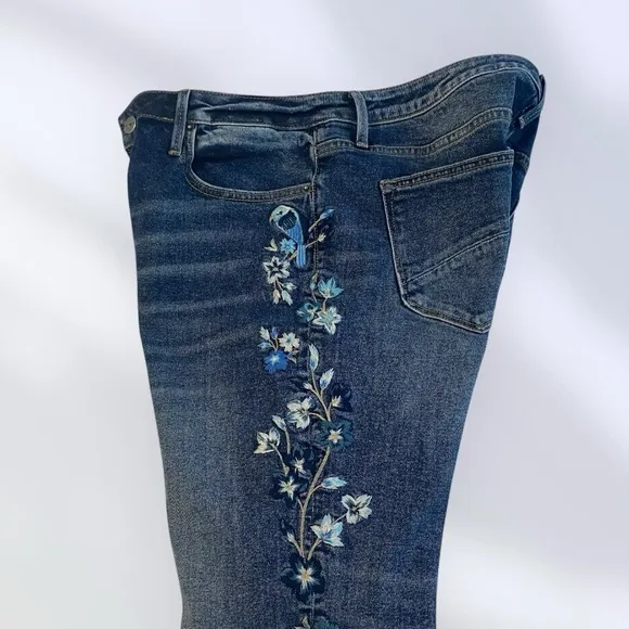 DRIFTWOOD Jeans Audrey High Rise Selvedge Embroidered Bird Flowers Blue Size 32