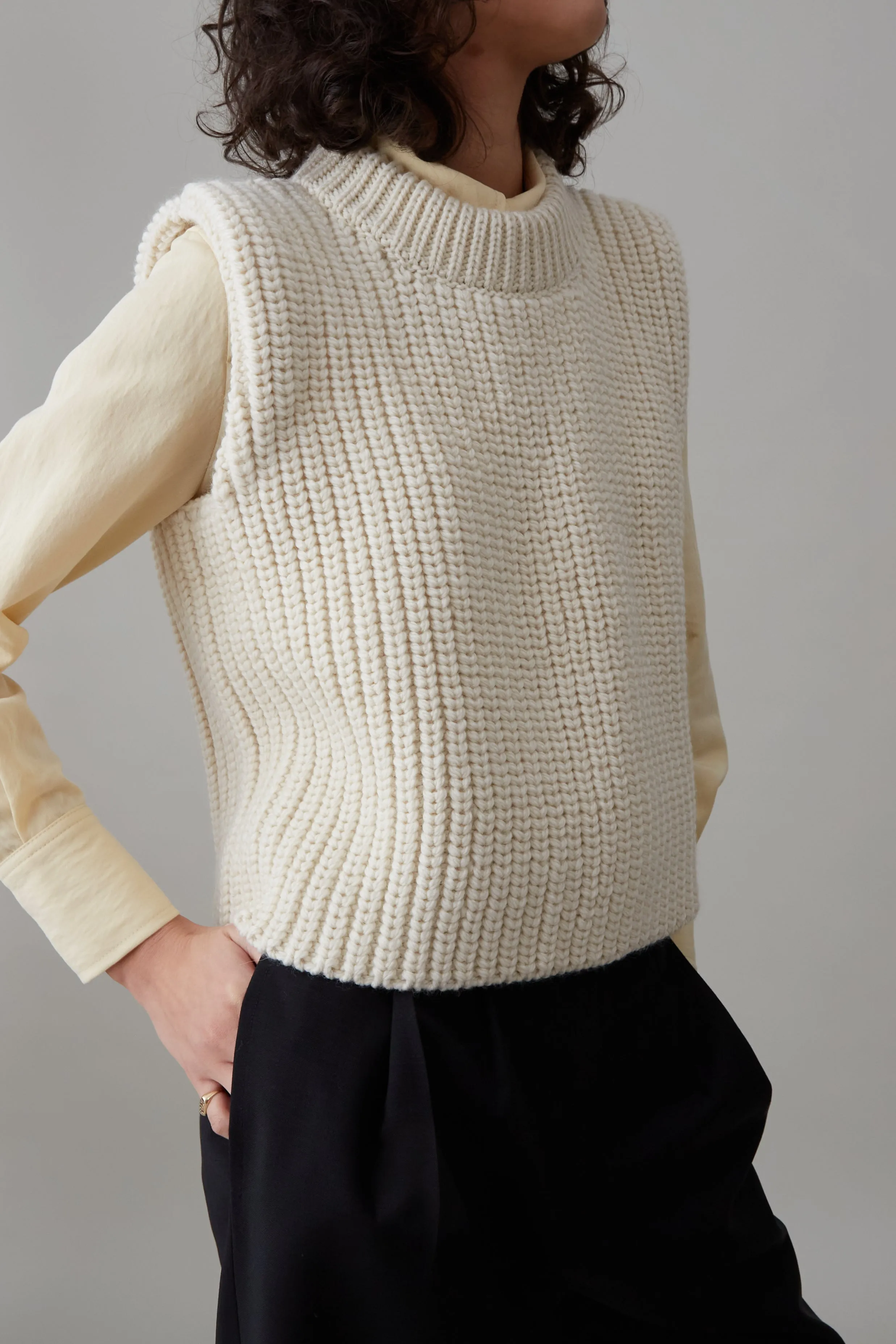 DYLAN SWEATER VEST | CREAM HIGHLAND WOOL