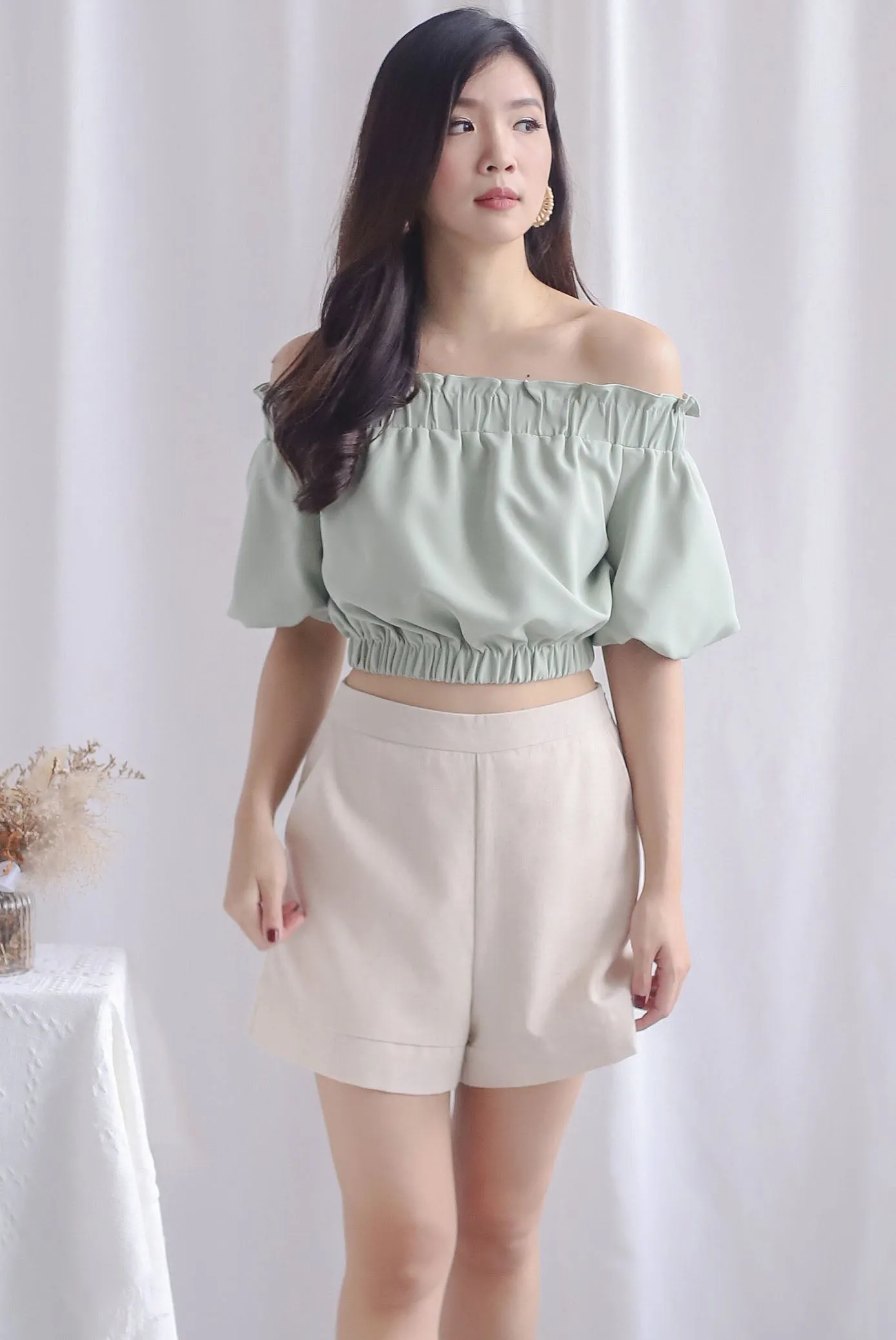 Eliot Off Shoulder Top In Sage