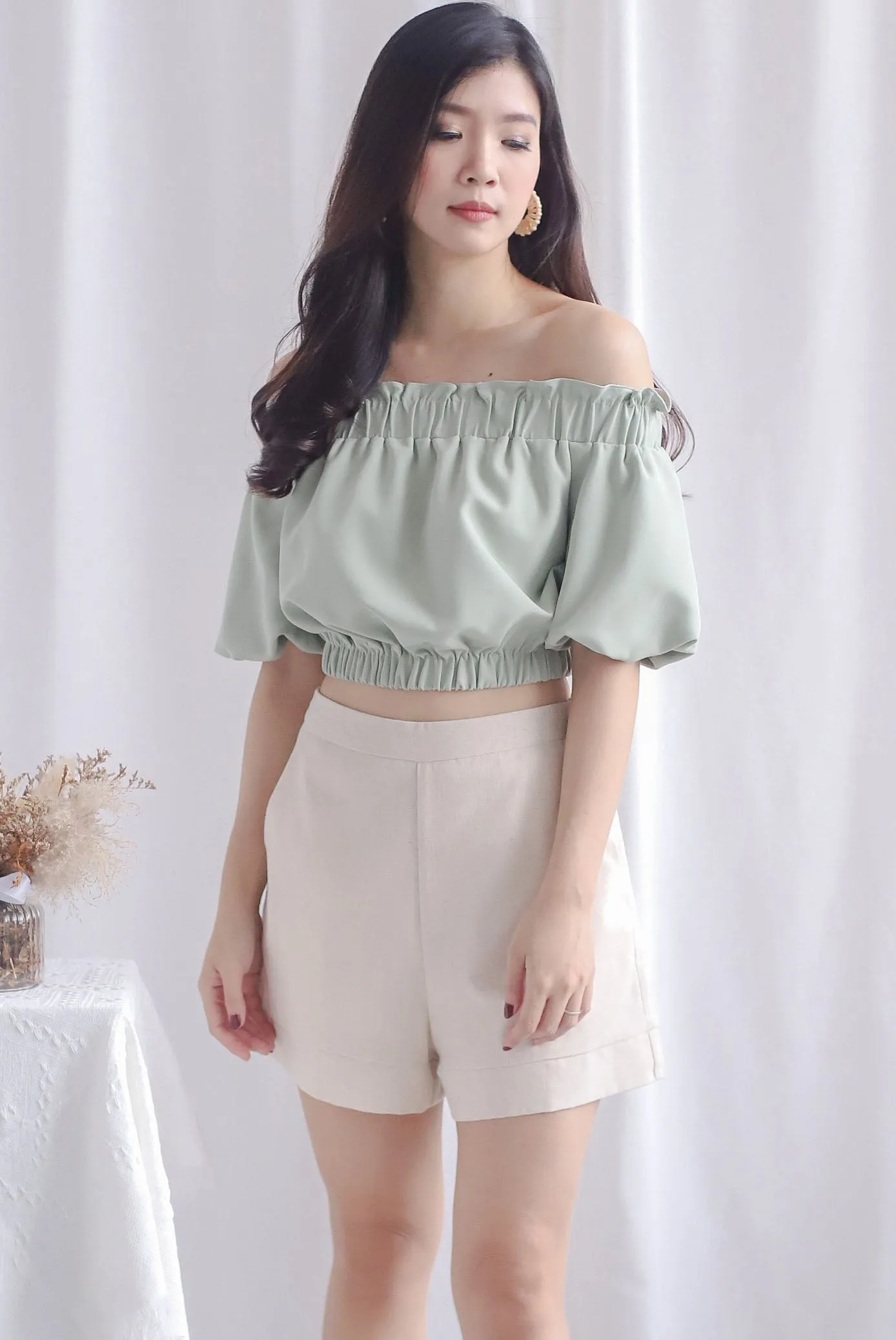 Eliot Off Shoulder Top In Sage