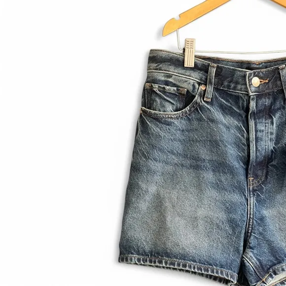 Express Women’s Super High Rise RiGID Shorts Jeans NWT
