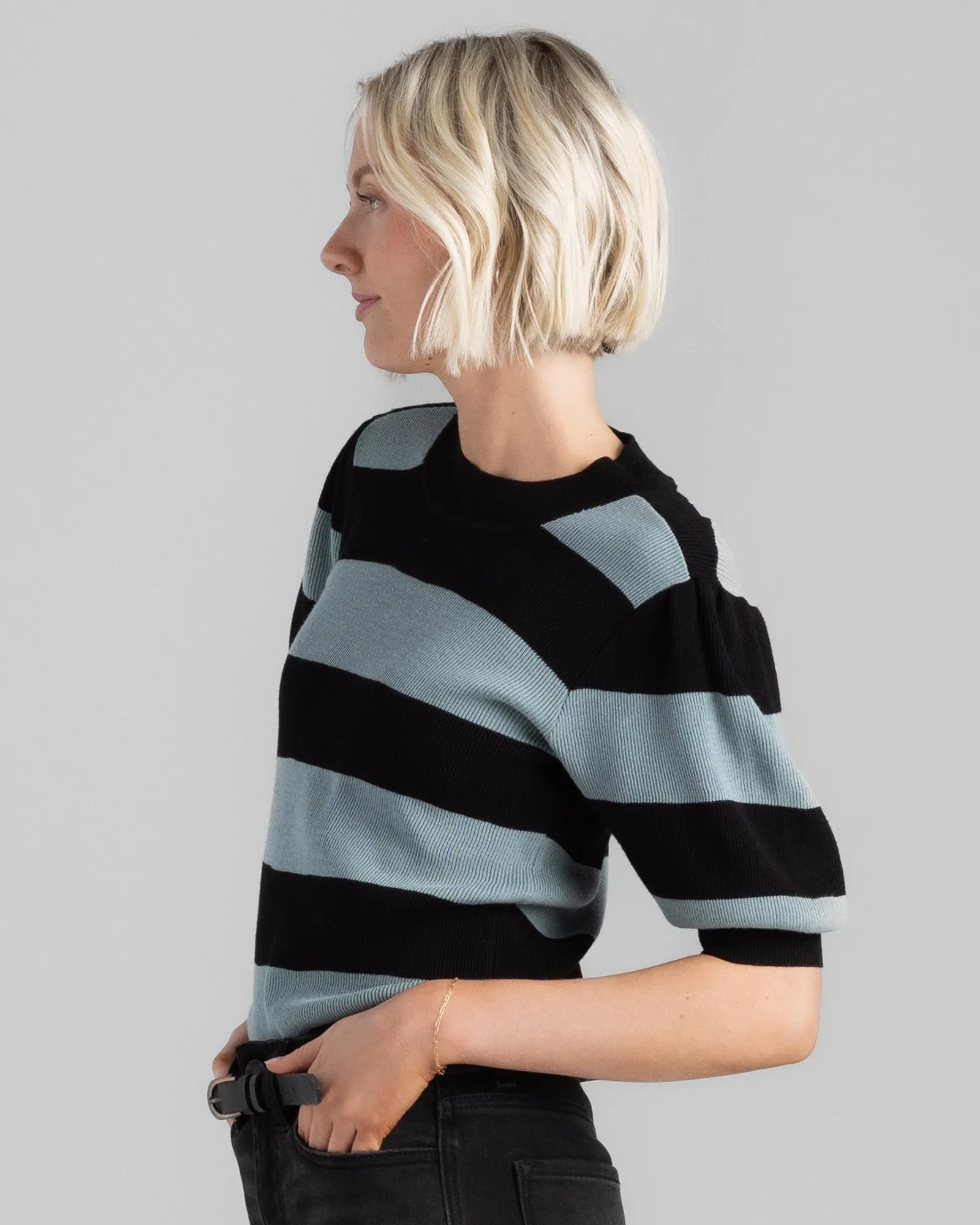 Flirt Pullover