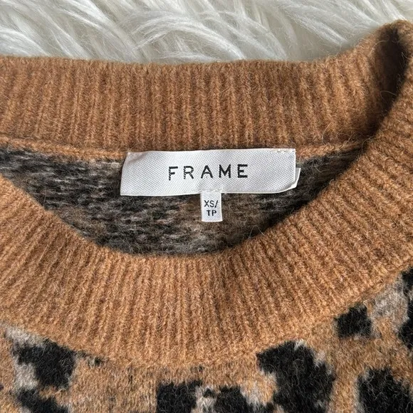 Frame Denim Cheetah Print Crewneck Sweater Size XS