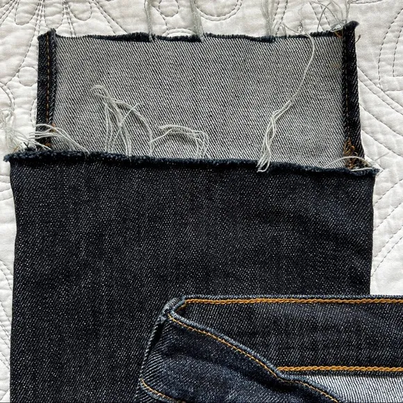 FRAME Denim Le High Straight Reverse Step Hem Jeans Raw Edge Ankle Crop