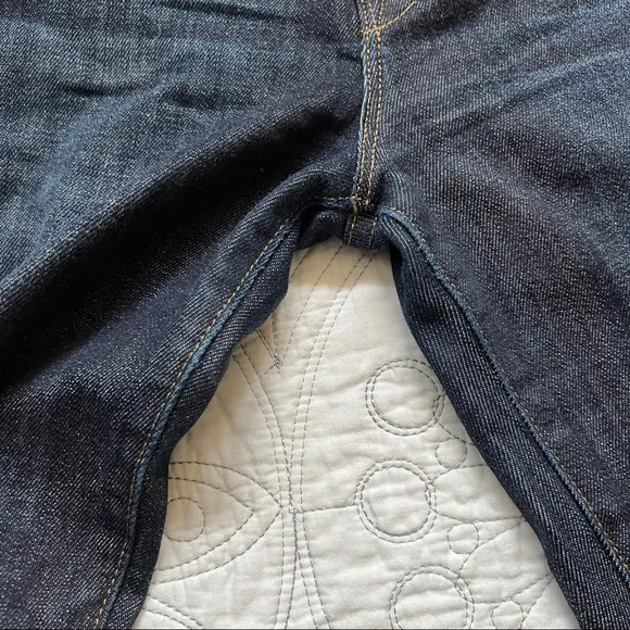 FRAME Denim Le High Straight Reverse Step Hem Jeans Raw Edge Ankle Crop