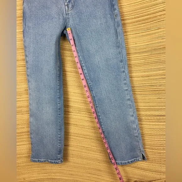 FRAME Le High Straight Leg Light Blue Jean In Caye Sand Size 26