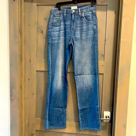 Frame women’s jeans size 27 High waisted 13 rise, inseam 32.5 excellent shape.