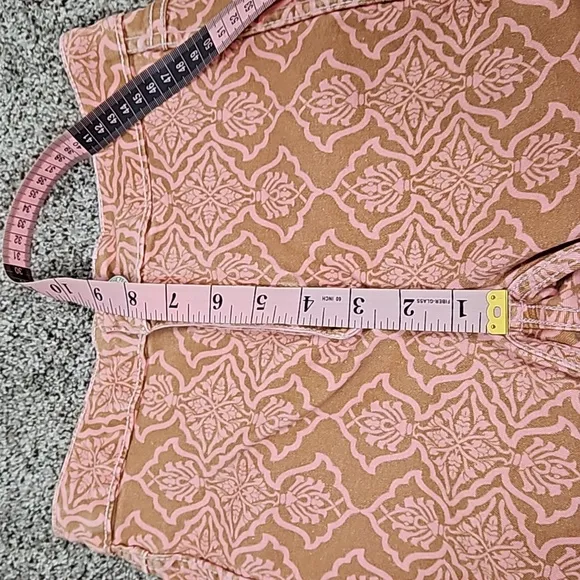 Free People Throw It Back Reversible Flare Jeans High-Rise Flare Jeans Pink Tan