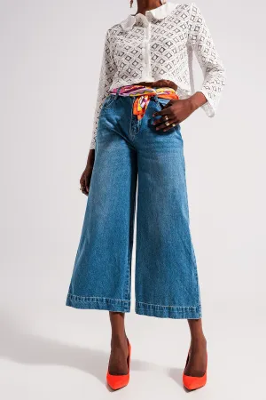 High Waisted Cropped Jeans in Mid Wash