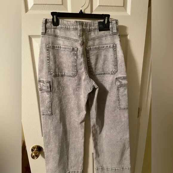 Hollister wide leg high waisted gray cargo jeans