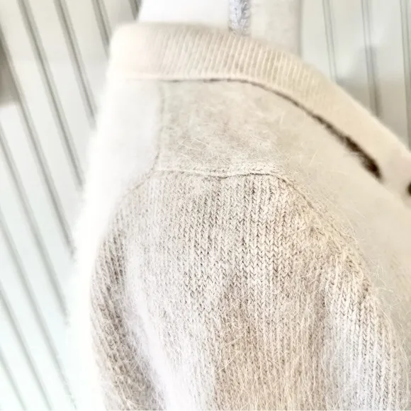 Humming Bird Angora Collard Neck Scarf Cream Color Pullover Sweater