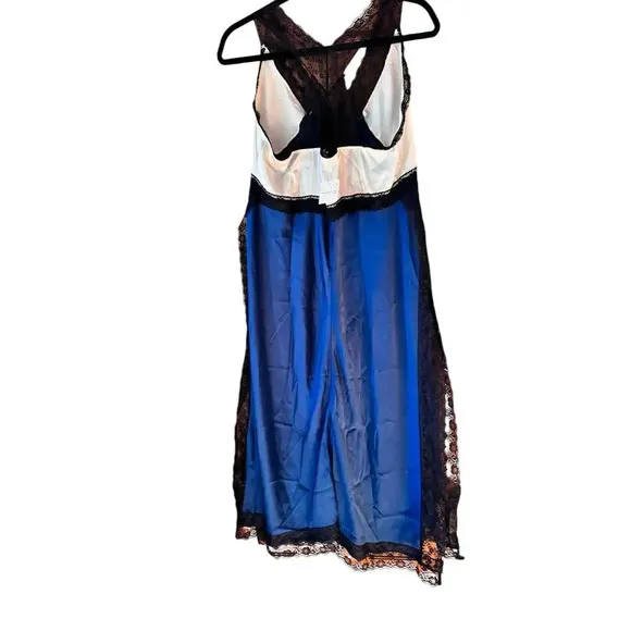 Intimately Free People night gown full length w/lace L satin feel sexy feminine