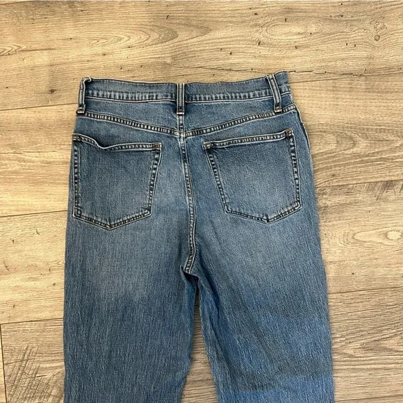 J. Crew High Rise Classic Vintage Medium Wash Straight Leg Denim Jeans- Size 28