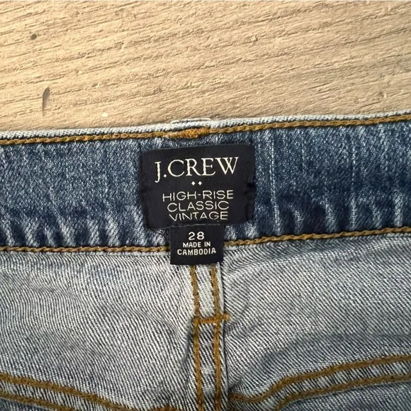 J. Crew High Rise Classic Vintage Medium Wash Straight Leg Denim Jeans- Size 28