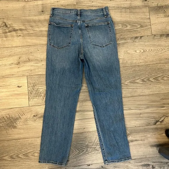 J. Crew High Rise Classic Vintage Medium Wash Straight Leg Denim Jeans- Size 28
