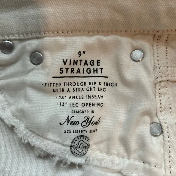 J. Crew NWT 9&quot; Straight Vintage Jeans Garment-Dyed Ecru Cream AJ489 Sz 29