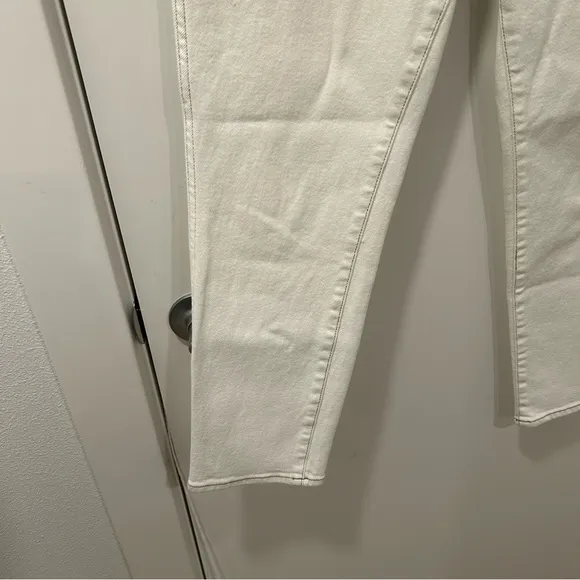 J. Crew NWT 9&quot; Straight Vintage Jeans Garment-Dyed Ecru Cream AJ489 Sz 29