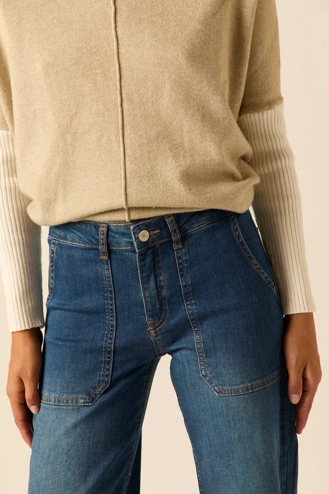 Jeans bolsillos delanteros azul