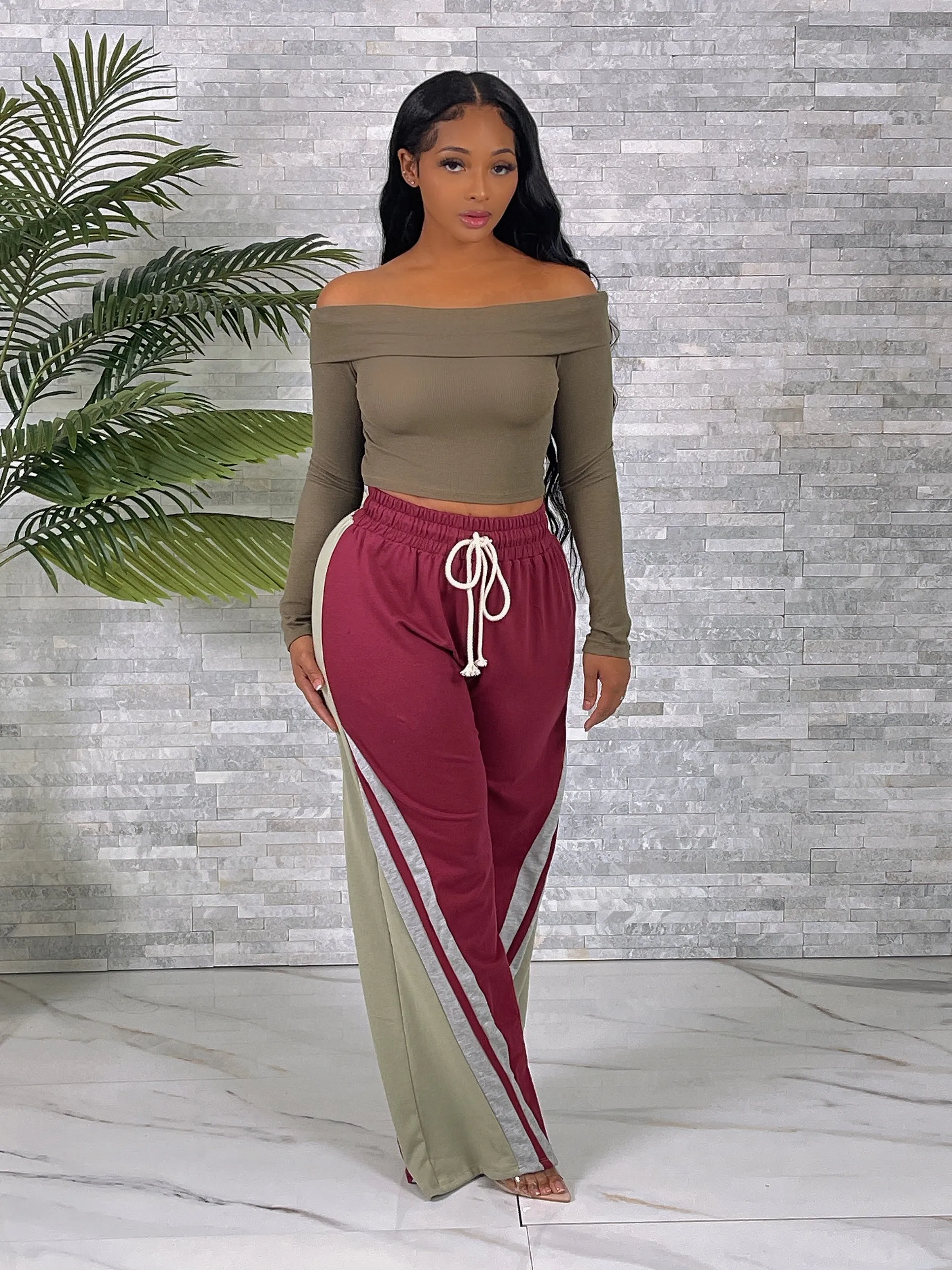 JOLIE11LTP-Rib Knit Off-Shoulder LS Top