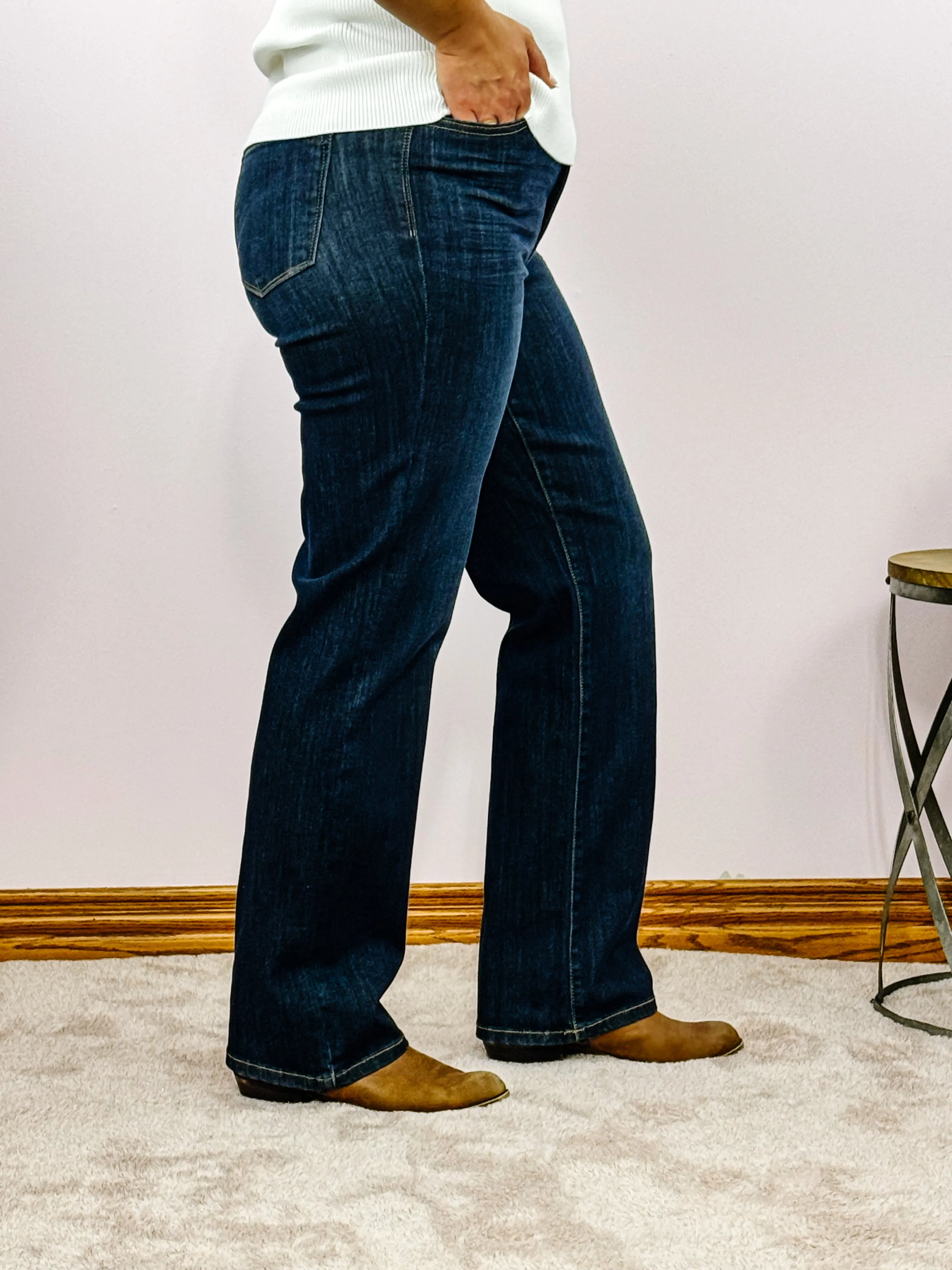 Judy Blue Straight Leg Jeans