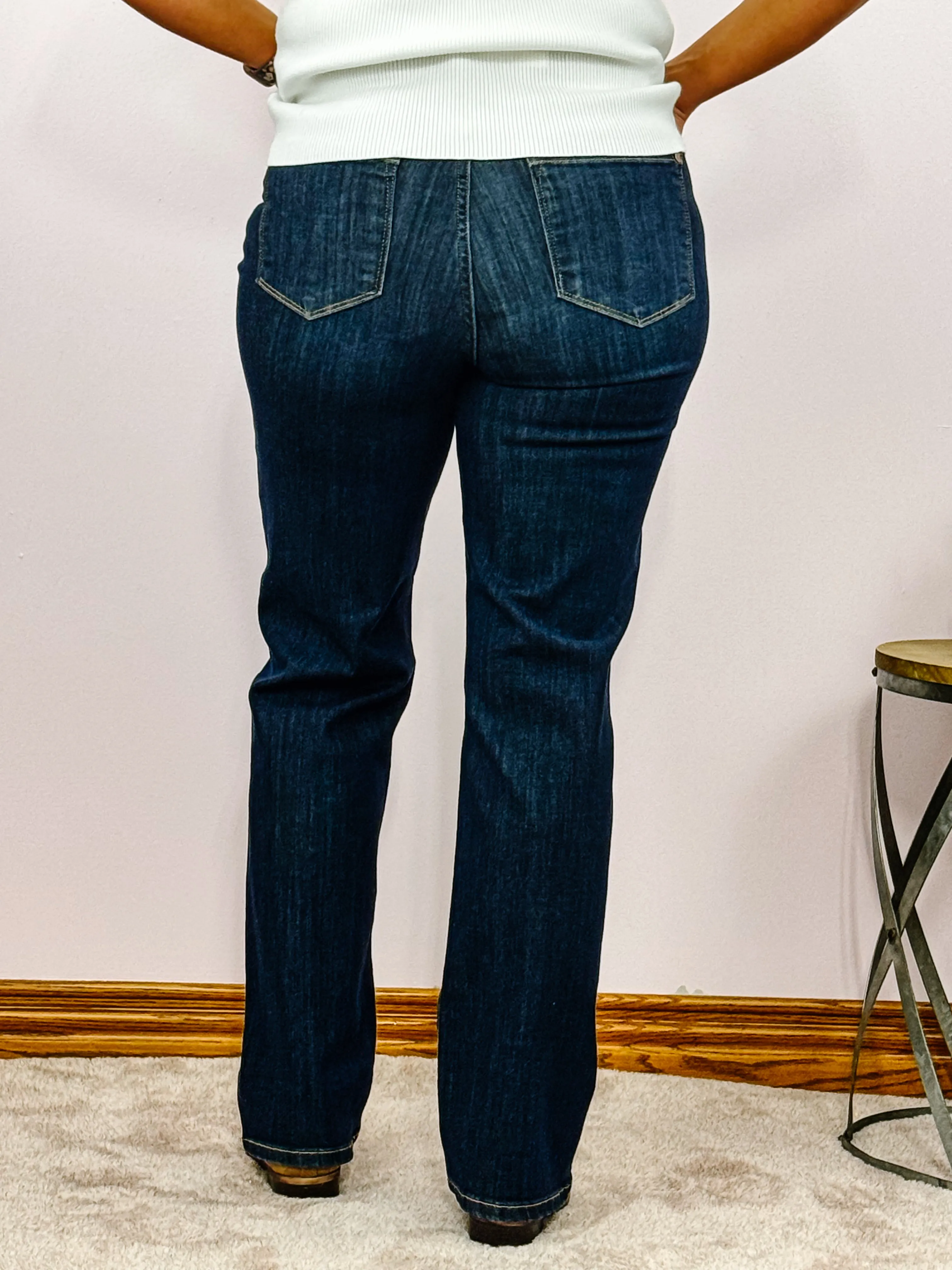 Judy Blue Straight Leg Jeans
