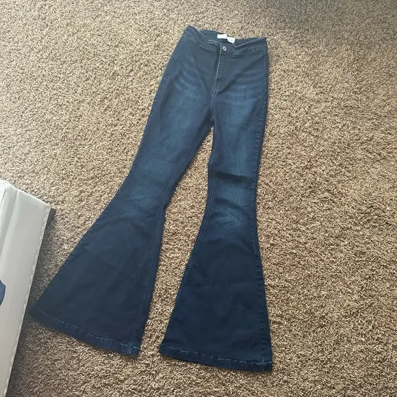Kancan high rise flare jeans / bell bottoms