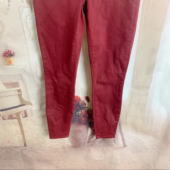 L'AGENCE Margot Skinny in Dark Berry Coated Jeans